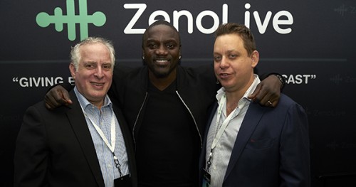 akon_zeno_live-500x263.jpg